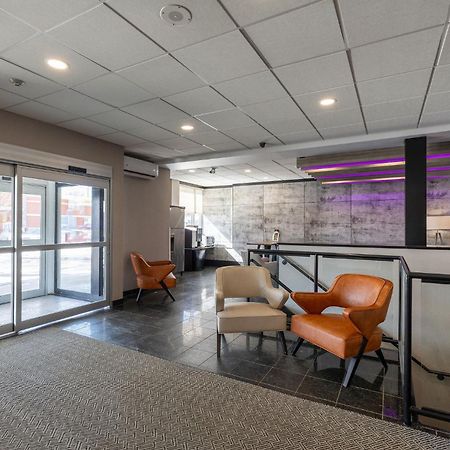 Repotel Aeroport Quebec Екстериор снимка