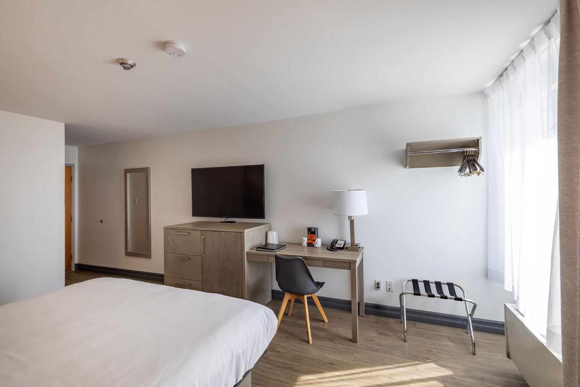 Repotel Aeroport Quebec Екстериор снимка