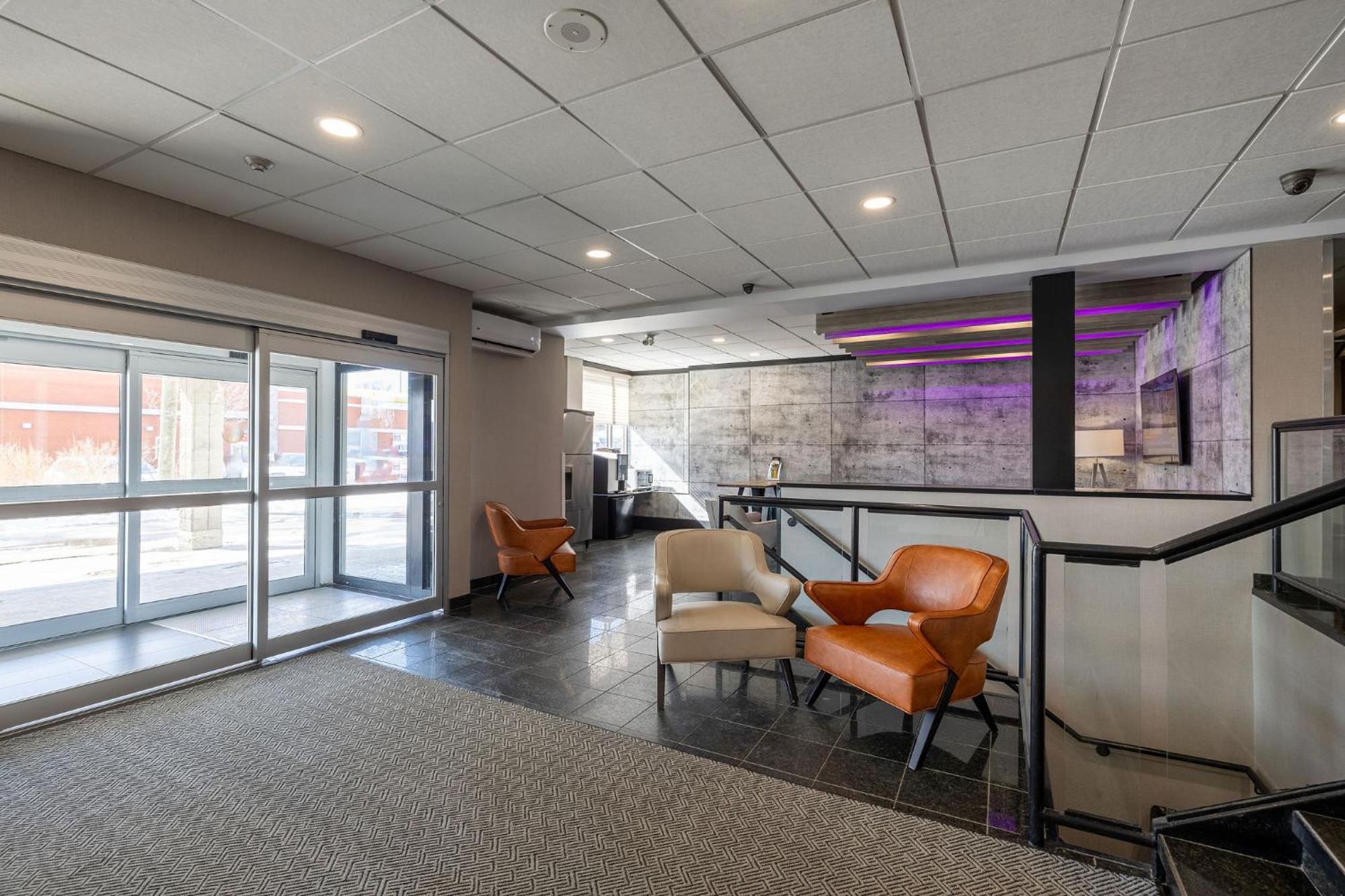 Repotel Aeroport Quebec Екстериор снимка